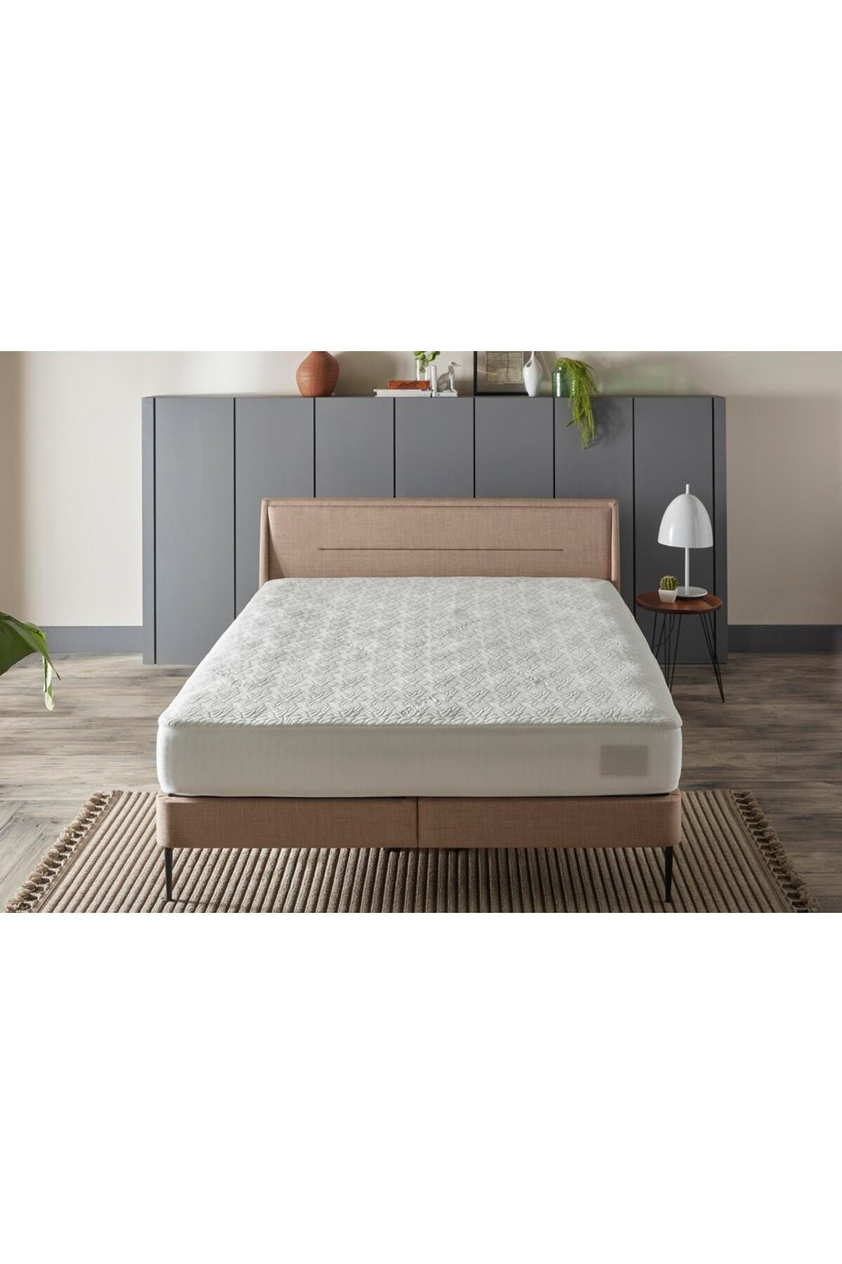 Doqu Home Aloe Vera Waterproof Fitted Mattress Protector - MALLTURK