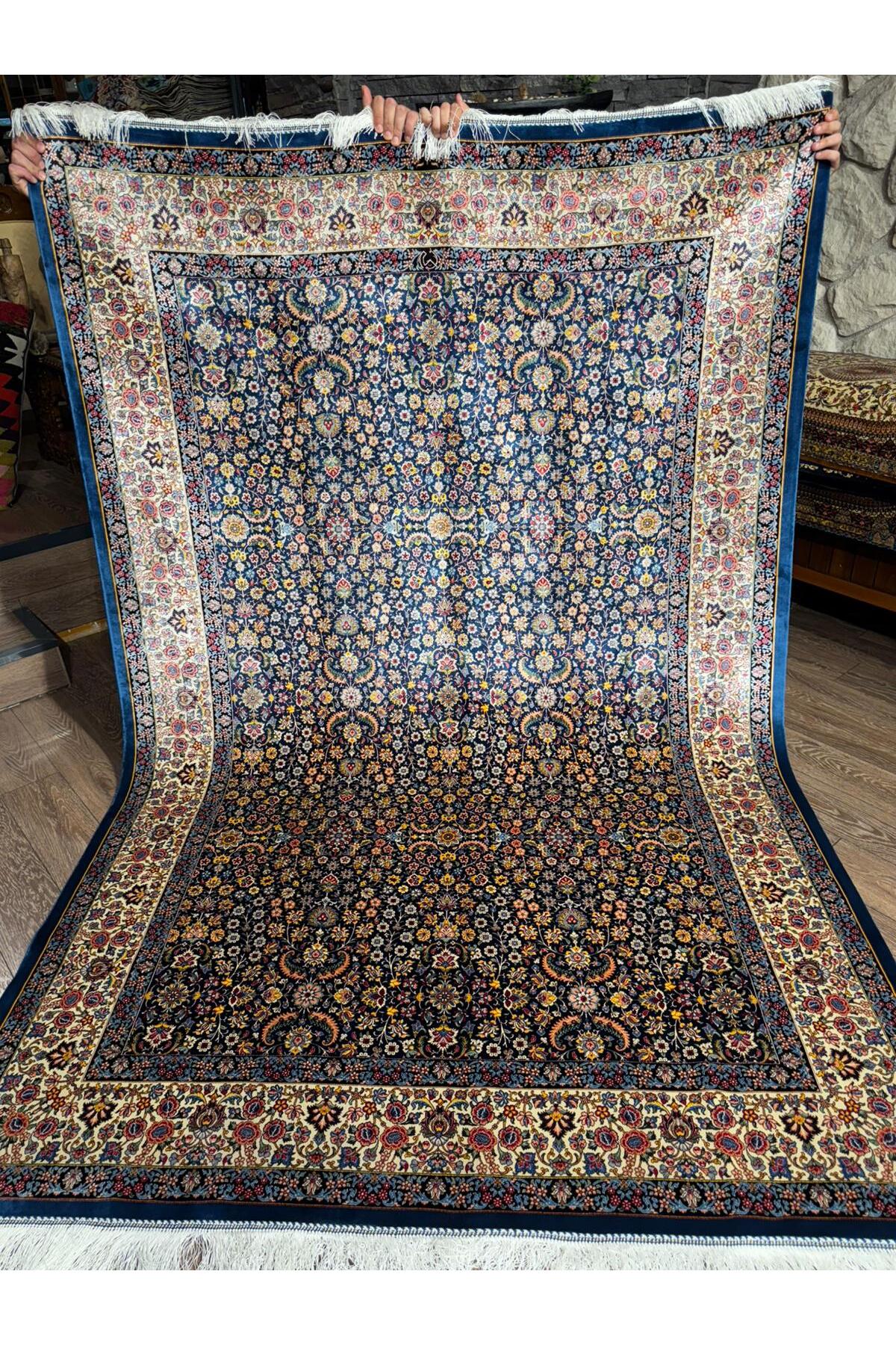 Rustikev Iranian Silk Hereke Rug - MALLTURK
