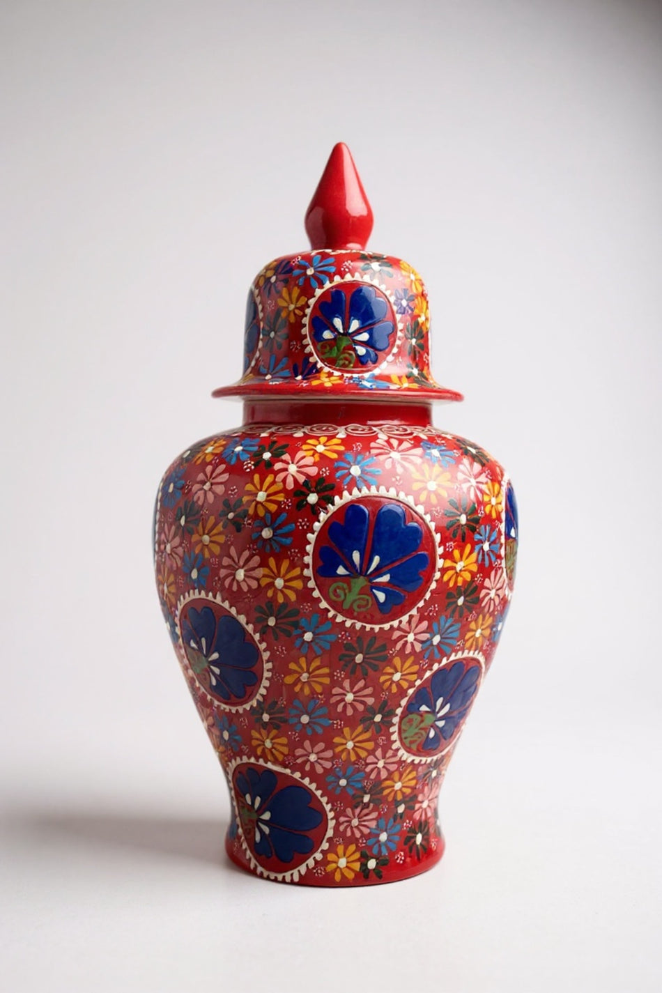 STORESZA Handmade Lace Work 40cm Red Shah Cube Ceramic Vase - MALLTURK