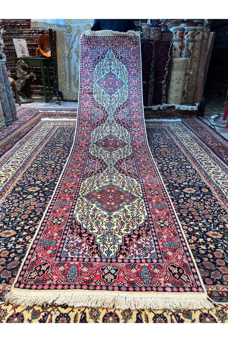 RD RAMAZAN DAG Hand Rug Art Hand-Woven Iranian Kashmir Silk Rug Size 310x80 - MALLTURK