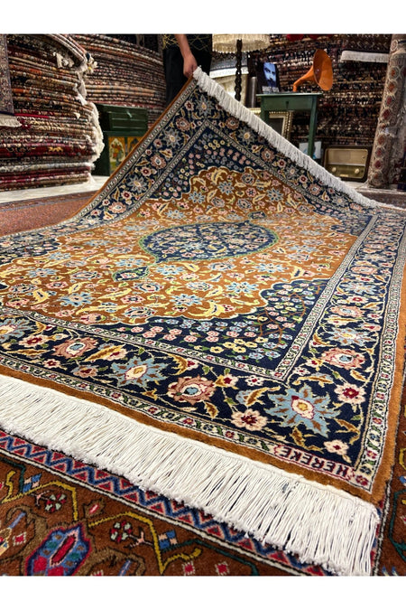 RD RAMAZAN DAG Hand Rug Art Hand-Woven Hereke Rug Signed 210x140 - MALLTURK