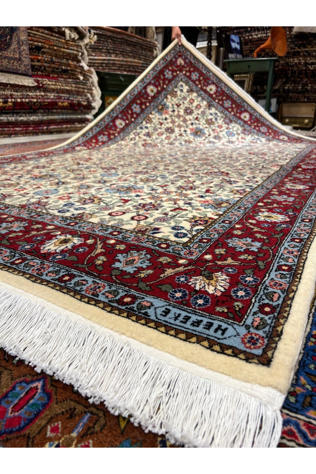 RD RAMAZAN DAG Hand Rug Art Hand-Woven Hereke Rug Imzalidir Lalezar Design Sumerbank Weave Size 250x153 - MALLTURK
