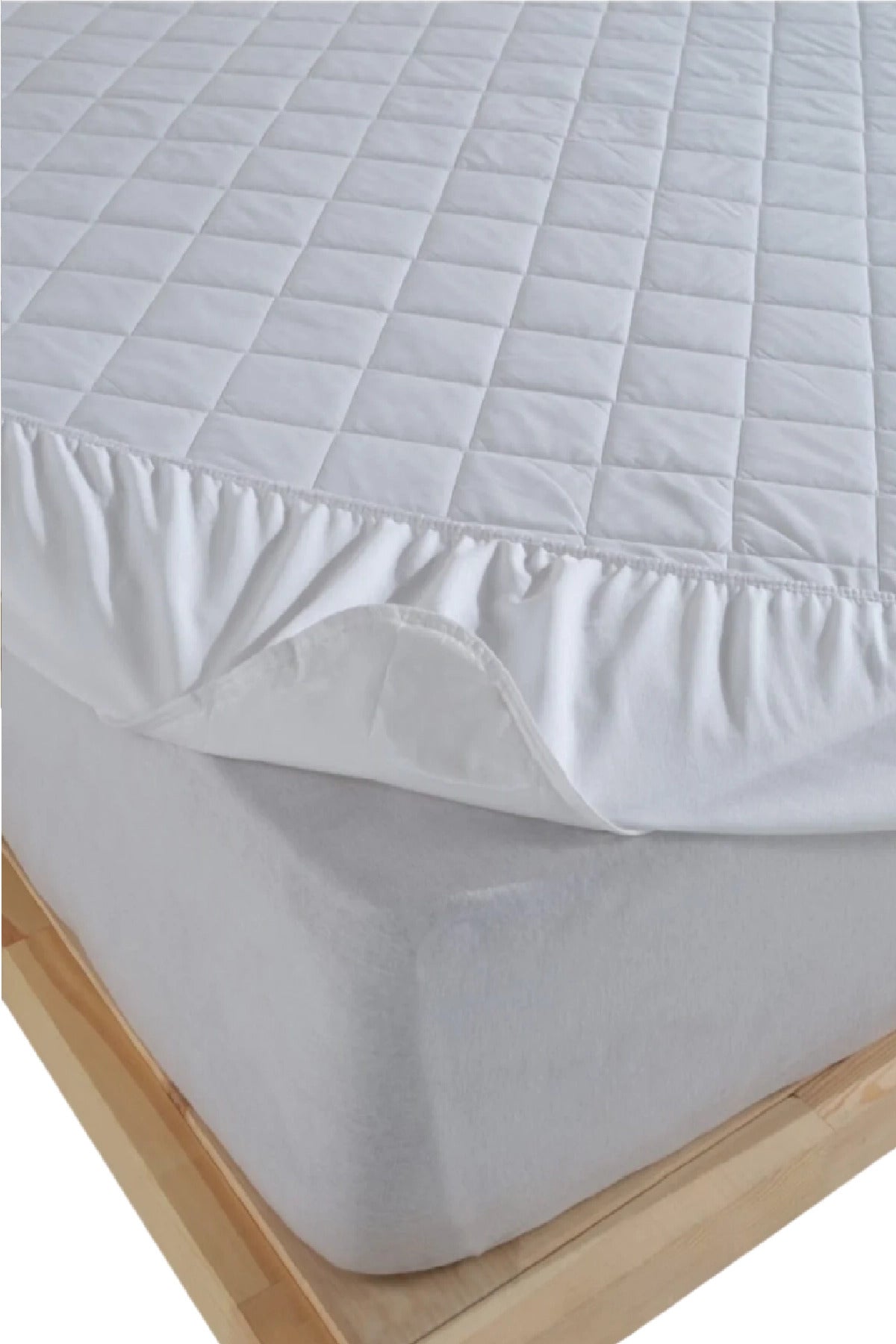 Evony Quilted Fitted Mattress Protector - MALLTURK