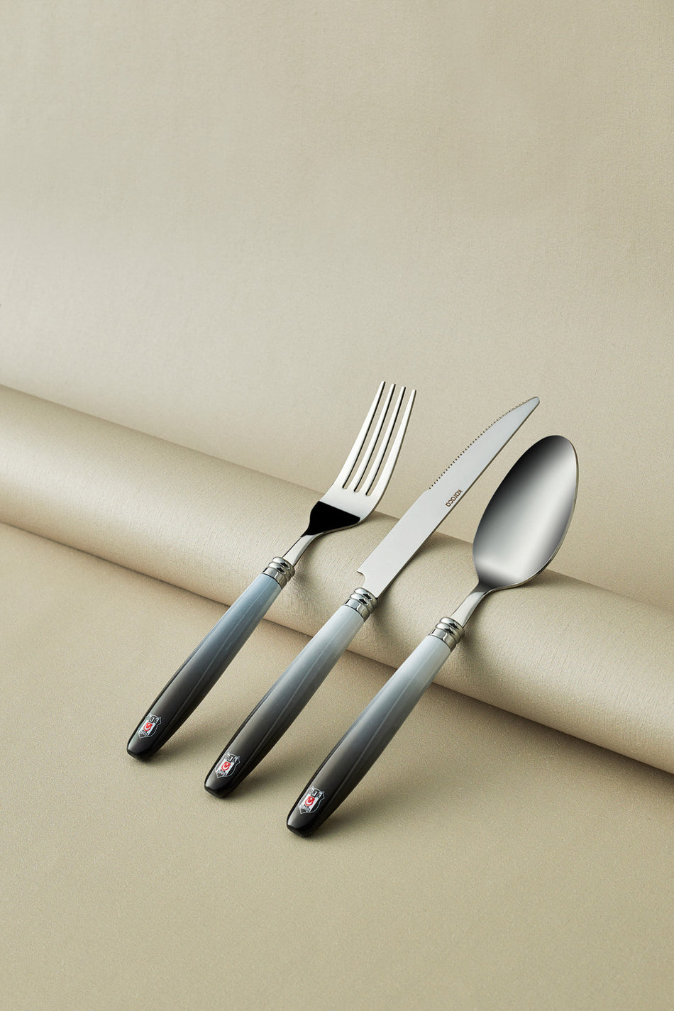 Karaca x besiktas lisansli 18 Piece 6 Place Setting Flatware Set - MALLTURK