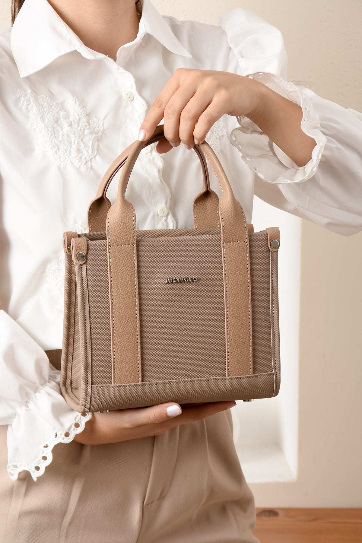 Just Polo Women's Hand and Shoulder Bag, Polo Fabric, SIZE: HEiGHT 19 CM WiDTH 23 CM Mink - MALLTURK