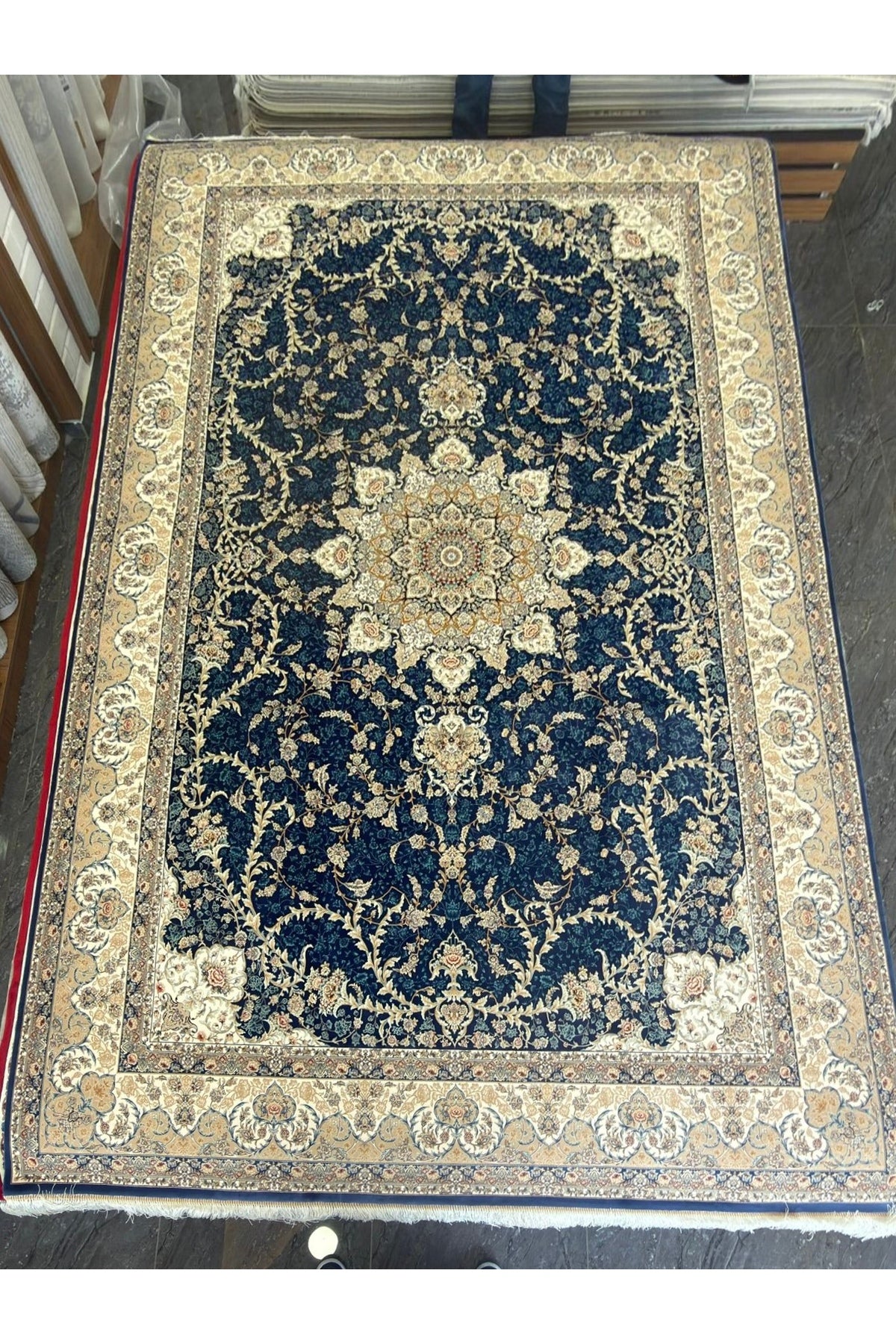 Silk Rug Hand-Woven Iranian 200x300 - MALLTURK
