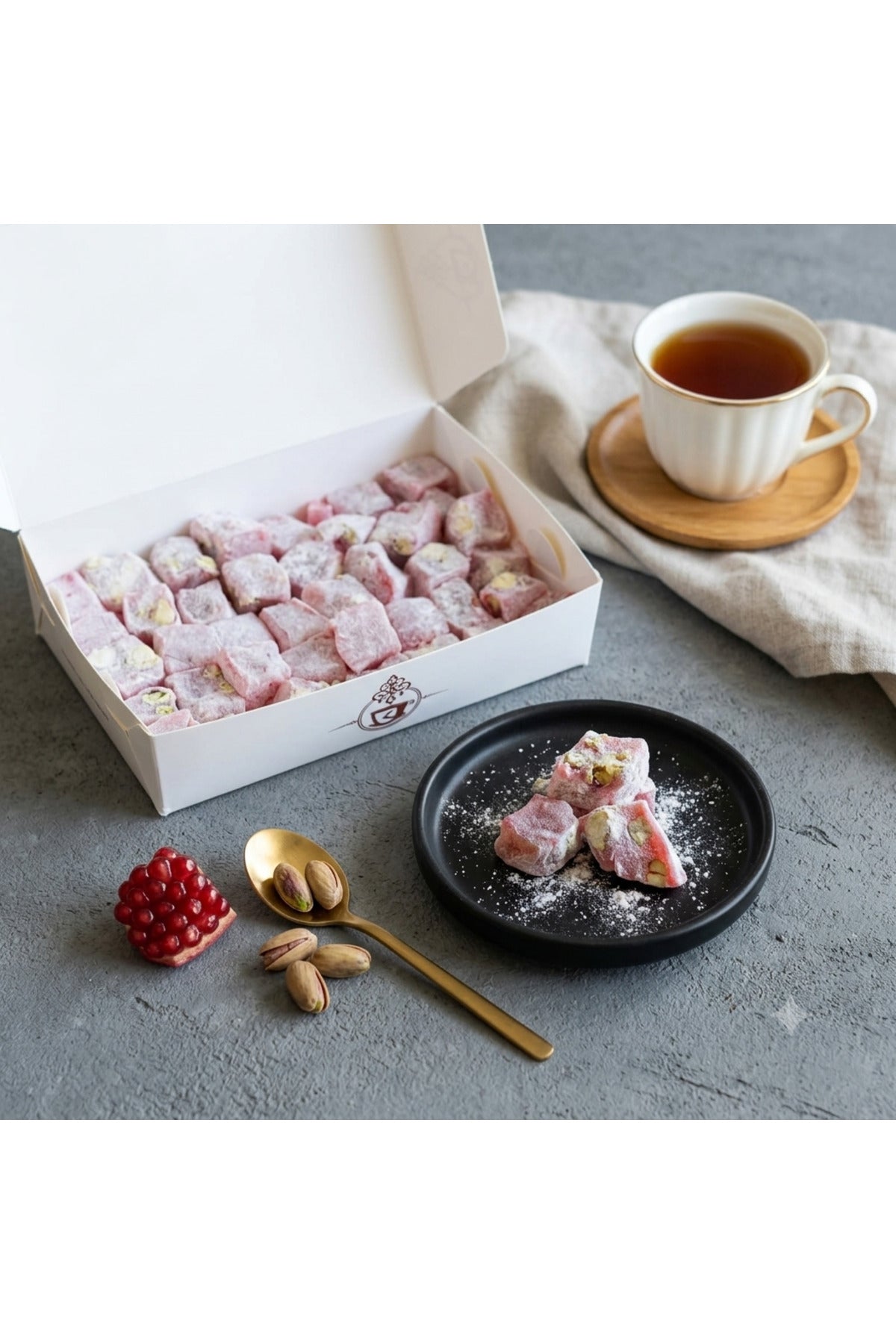 Ertokus Efendi Pomegranate Flavored Extra Pistachio Turkish Delight 250 g Double Roasted 100 Beet Sugar - MALLTURK