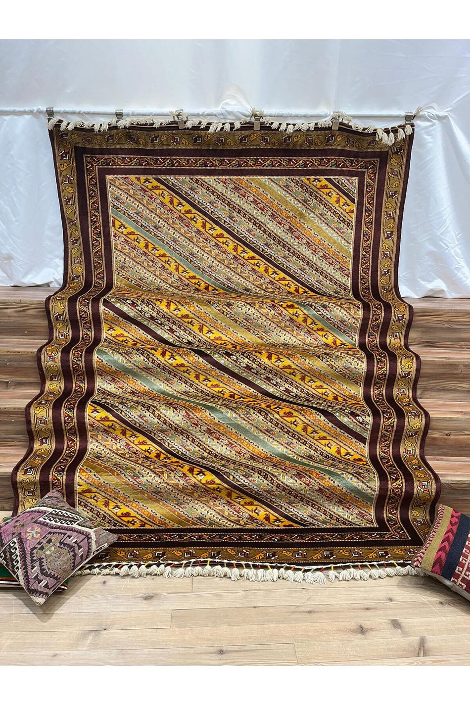 Sirvan Handwoven Sivas Carpet - 195 x 283 - MALLTURK