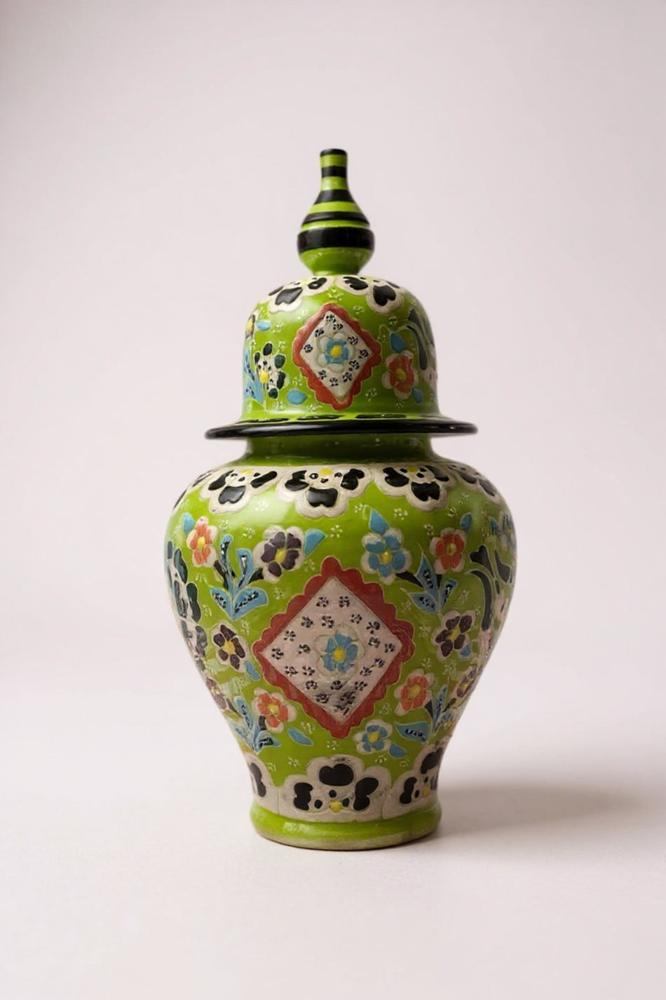 STORESZA Handmade Wheelwork 25cm Lace Nostalgic Design Shah Cube Ceramic Vase - MALLTURK