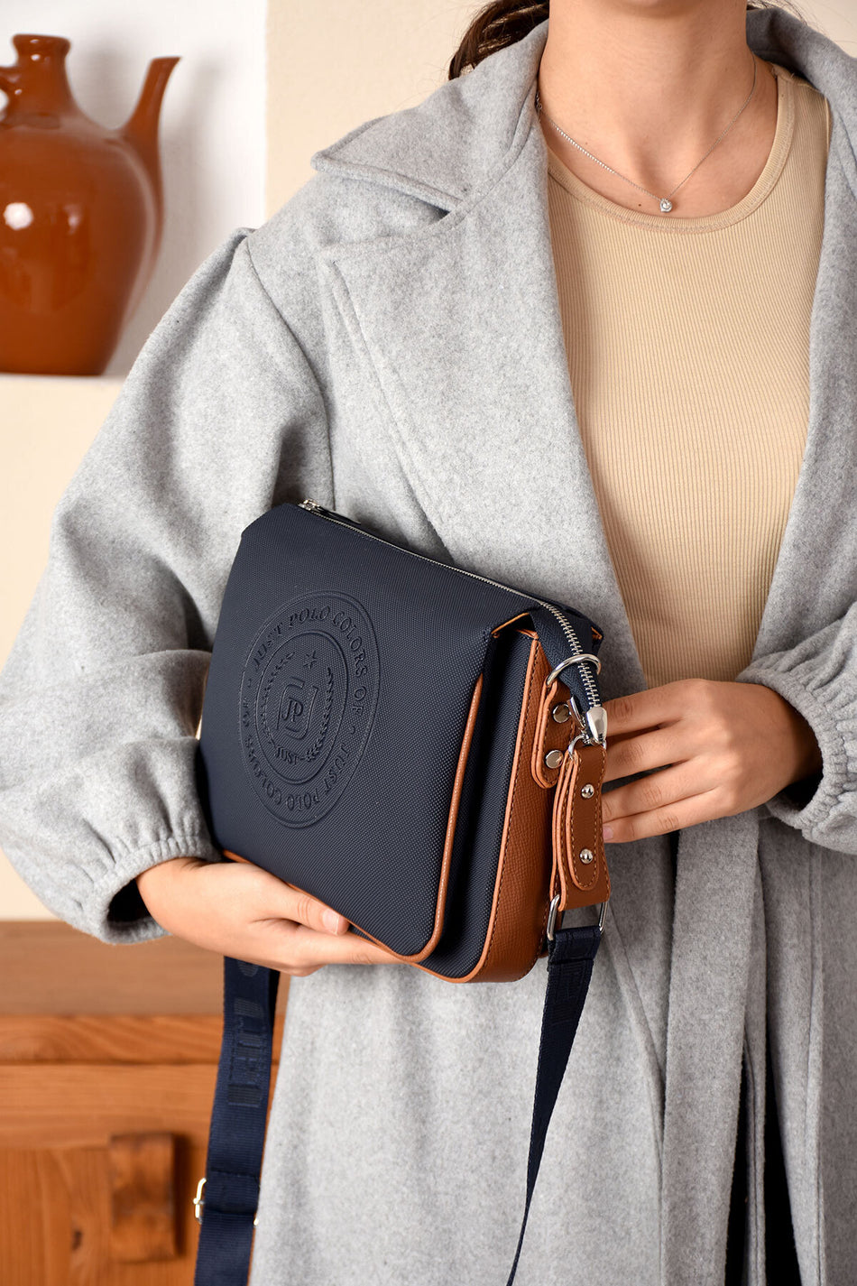 Just Polo Navy Blue & Tan Women's Shoulder & Messenger Bag NEW SEASON SIZE: HEiGHT 21 CM WiDTH 28 CM - MALLTURK