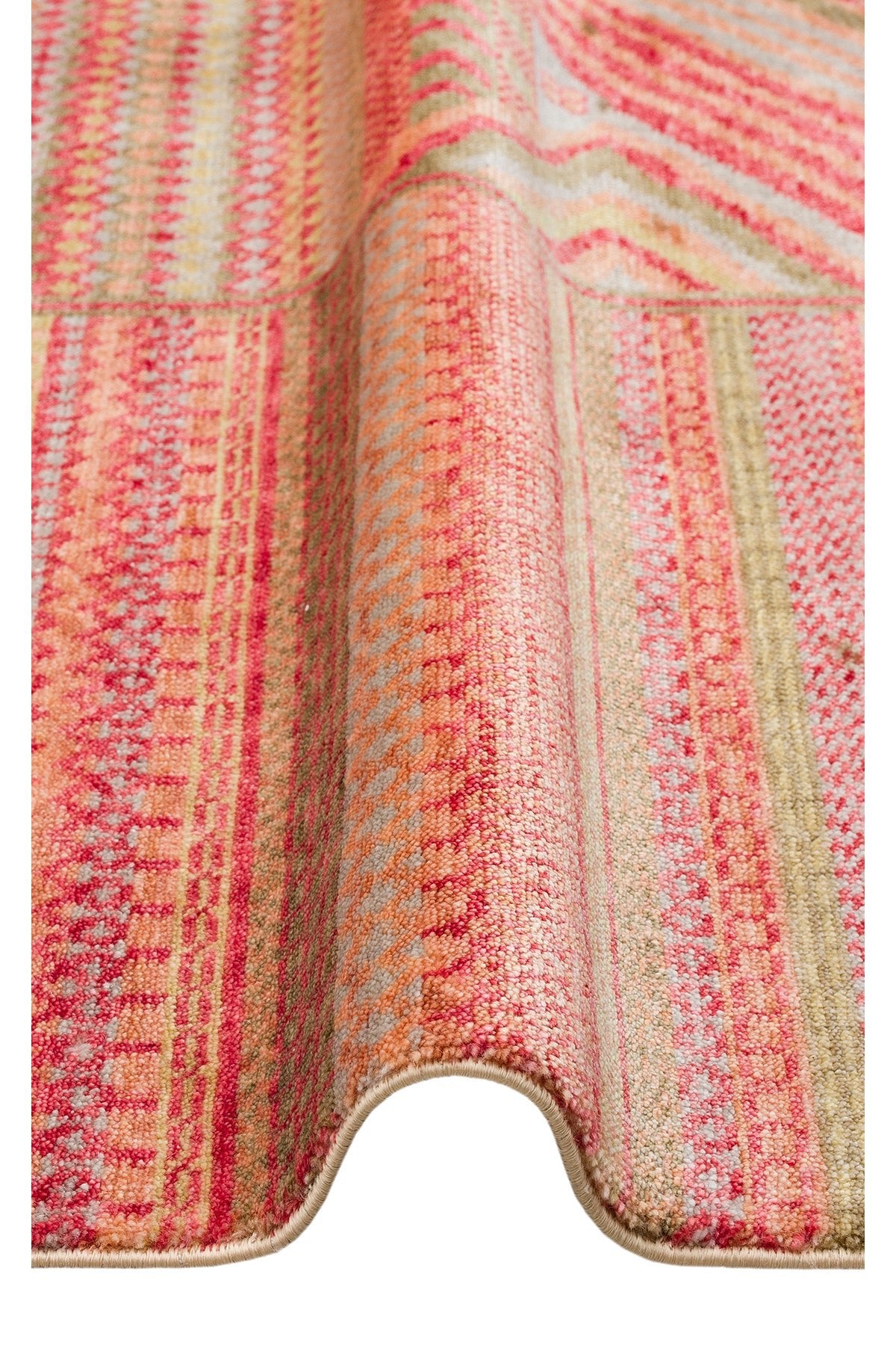 Eko Hali EKO Hali ZR18 RED MULTY Ethnic Patterned, Non-Shedding Usak Carpet Produced on Special Looms. - MALLTURK