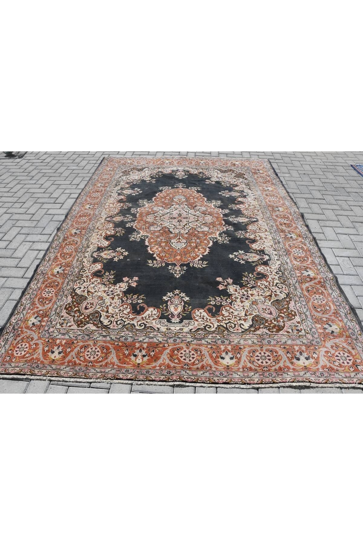 Kayra Export Hand-Woven Rug, 211x293 Cm
