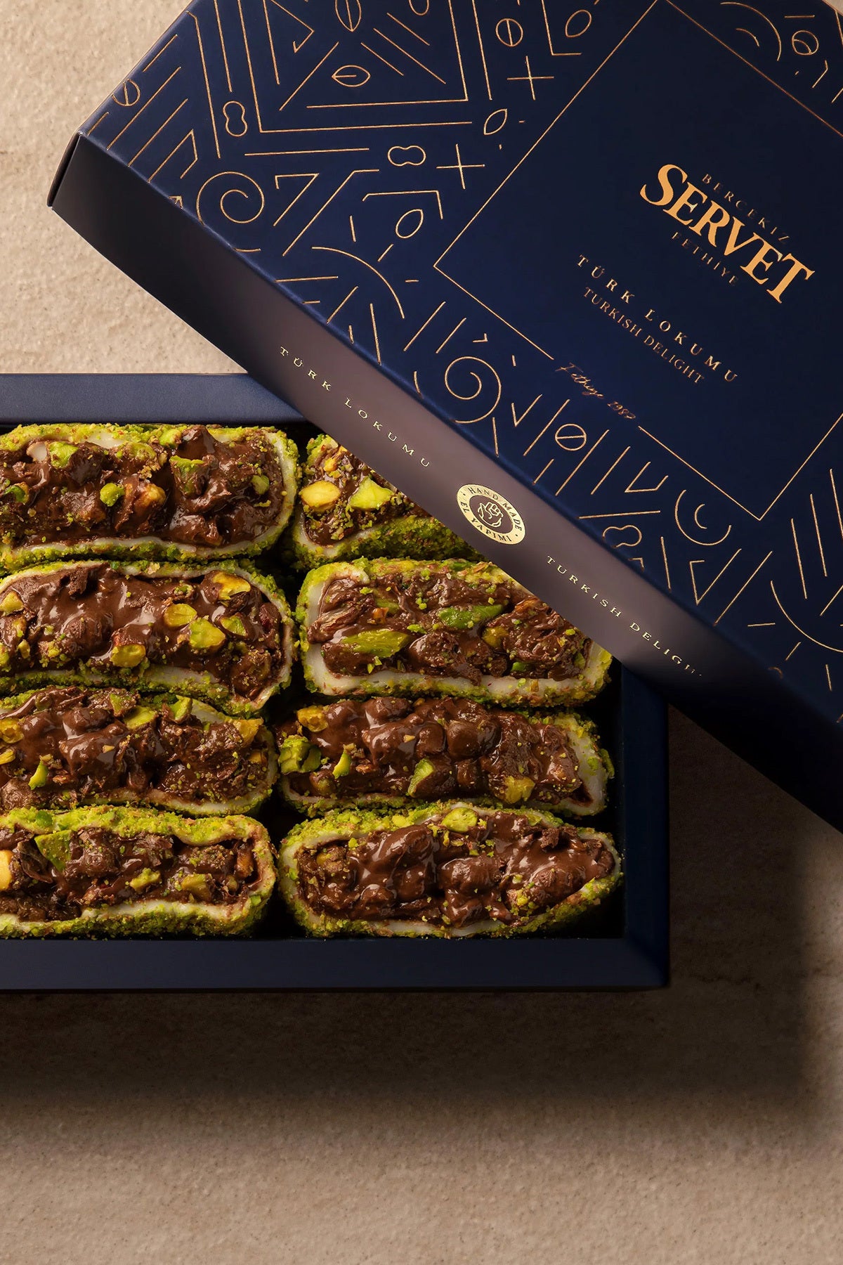 Servet Chocolate Pistachio Rolled Turkish Delight 500 g - MALLTURK