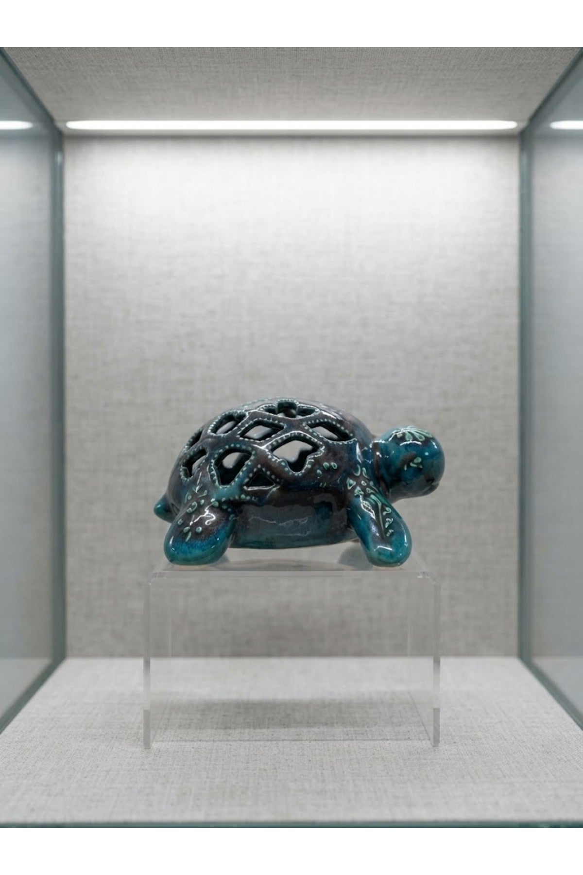 General Brands Handmade Turquoise and Kobalt Blue Sirli Kafesli Decorative Tile Kaplumbaga Object Display Piece - MALLTURK