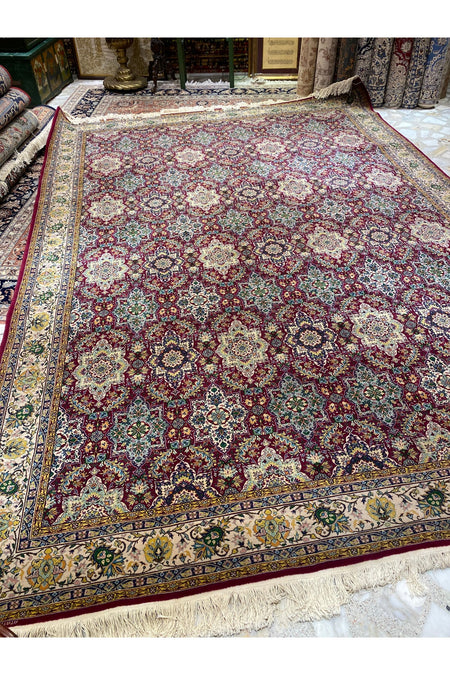 RD RAMAZAN DAG Hand Rug Art Hand-Woven Erzurum Ataturk universitesi Halicilik Merkezinde dokunmus Size 384x267 - MALLTURK