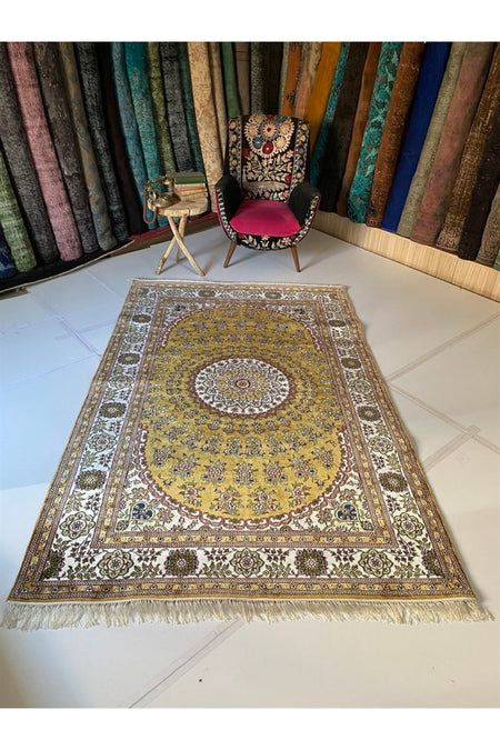SIRVAN Rug Hand-Woven Silk Rug - MALLTURK
