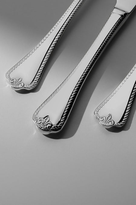 Nehir fulya Plain 12 Place Setting 89 Piece Boxed Flatware Set - MALLTURK