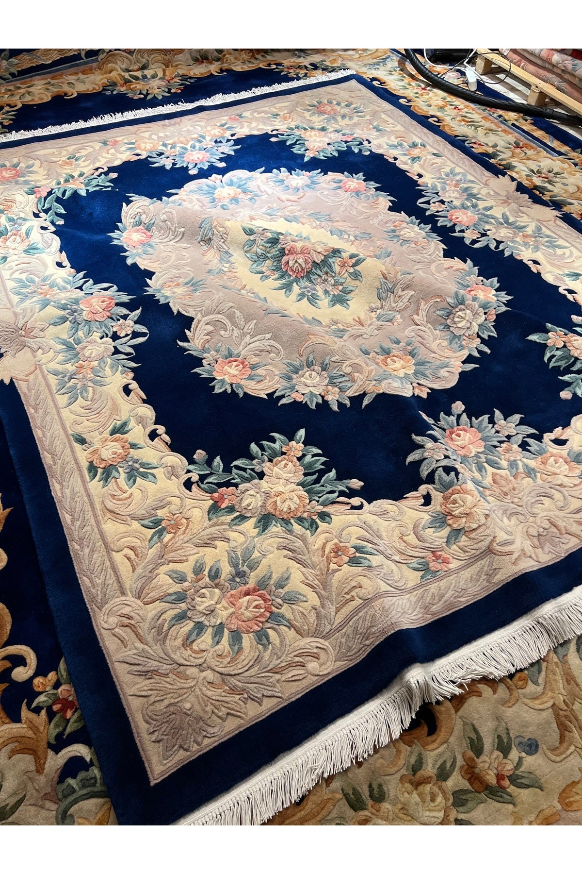 RD RAMAZAN DAG Hand Rug Art Hand-Woven Embossed Chinese Rug Premium Quality Navy Color Exceptional bir Urun Size 300x240 - MALLTURK