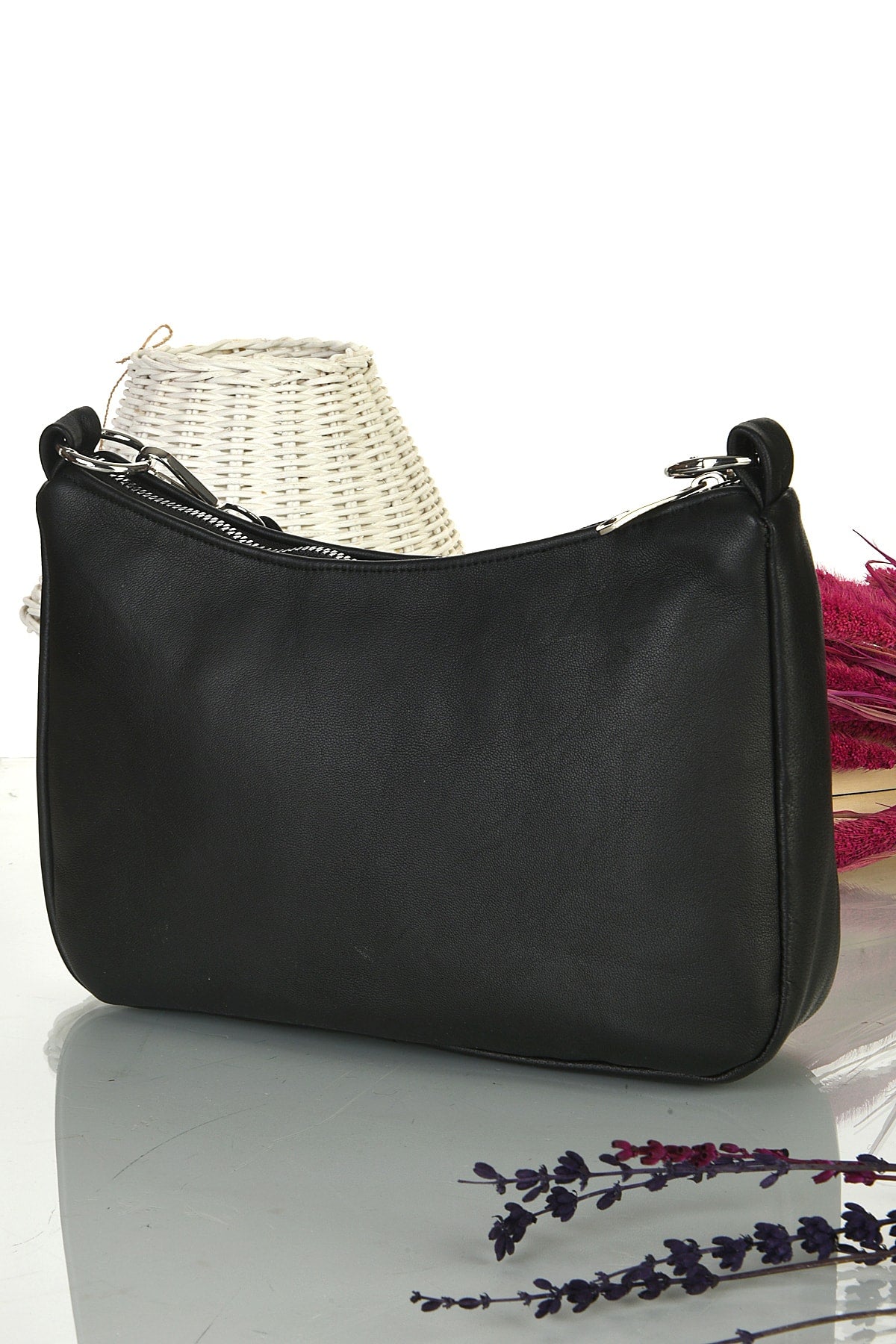 Fubileather Baguette Genuine Leather Shoulder Bag