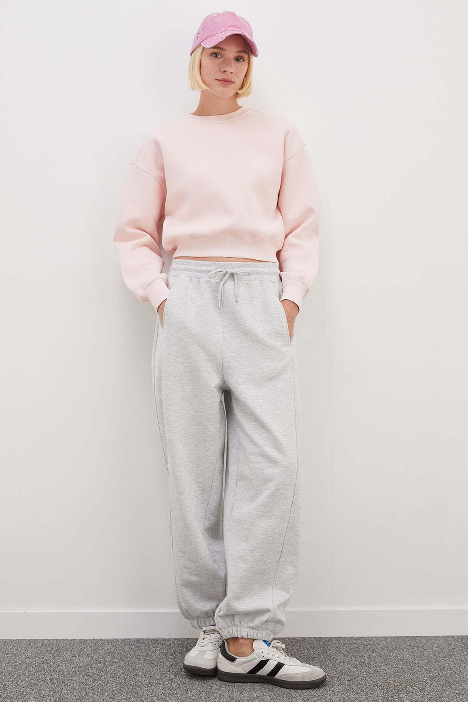 Ribbed Jogger Sweatpants with Elastic Waist