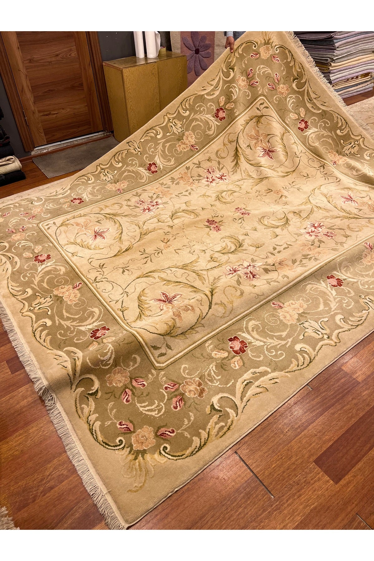 RD RAMAZAN DAG Hand Rug Art Hand-Woven Silk Blend Usak Rug Special Weave Collector Piece Size 308x257 - MALLTURK