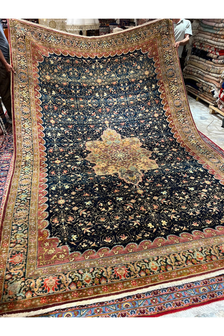 RD RAMAZAN DAG Hand Rug Art Hand-Woven Antique Feshane Rug Osmanli Design 120 Yas Old Size 370x240 - MALLTURK