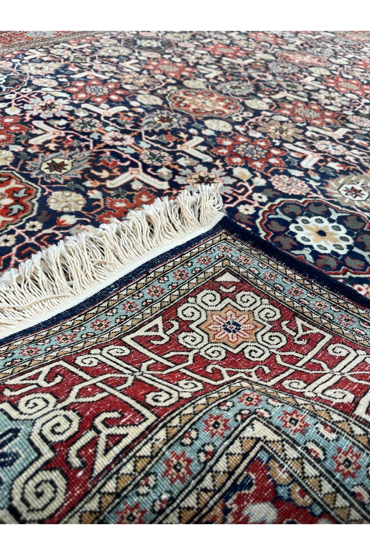 SIRVAN Rug Hand-Woven Hereke Rug - 194x314 - MALLTURK