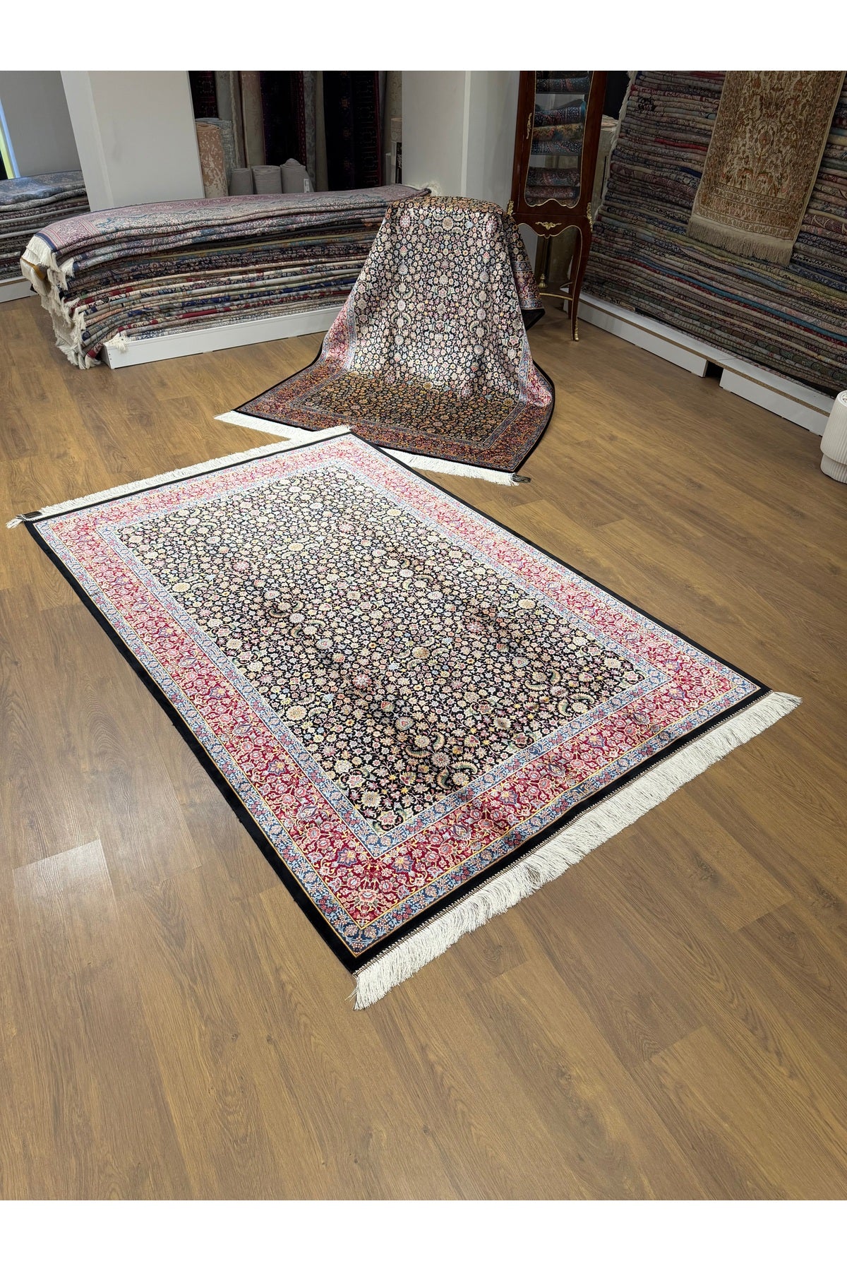 Rug Iranian Silk Seven Mountains Flower Hereke - MALLTURK