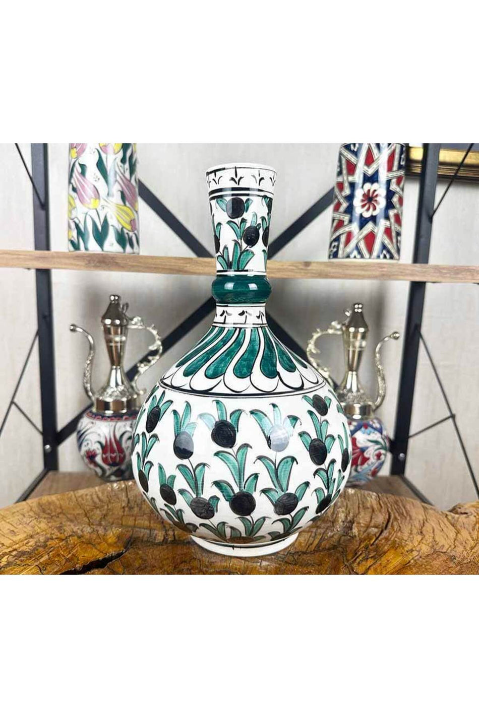 Cini Evi Olive Branch – Iznik Tile Teardrop Vase - MALLTURK