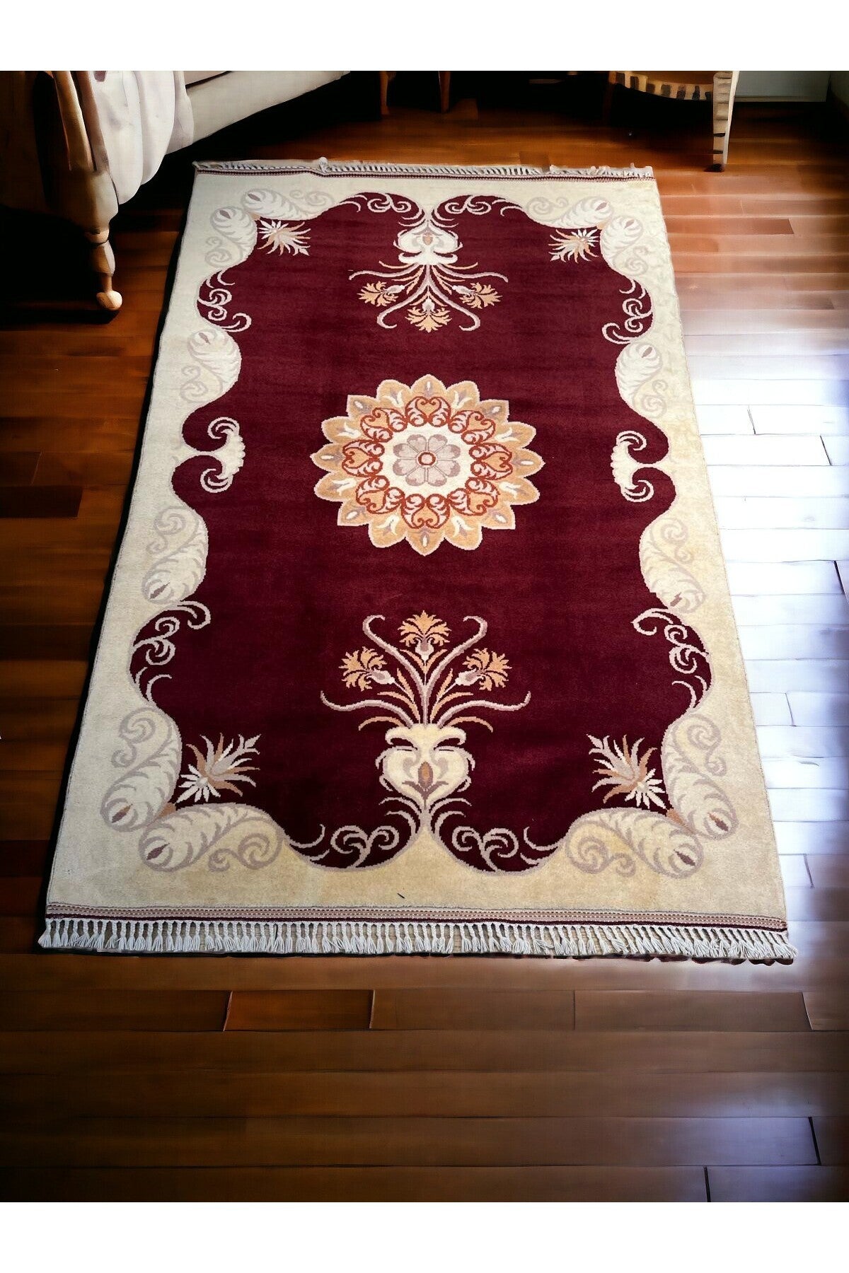 SIRVAN Rug Turkish Usak Hand-Woven Rug - 261x188 - MALLTURK