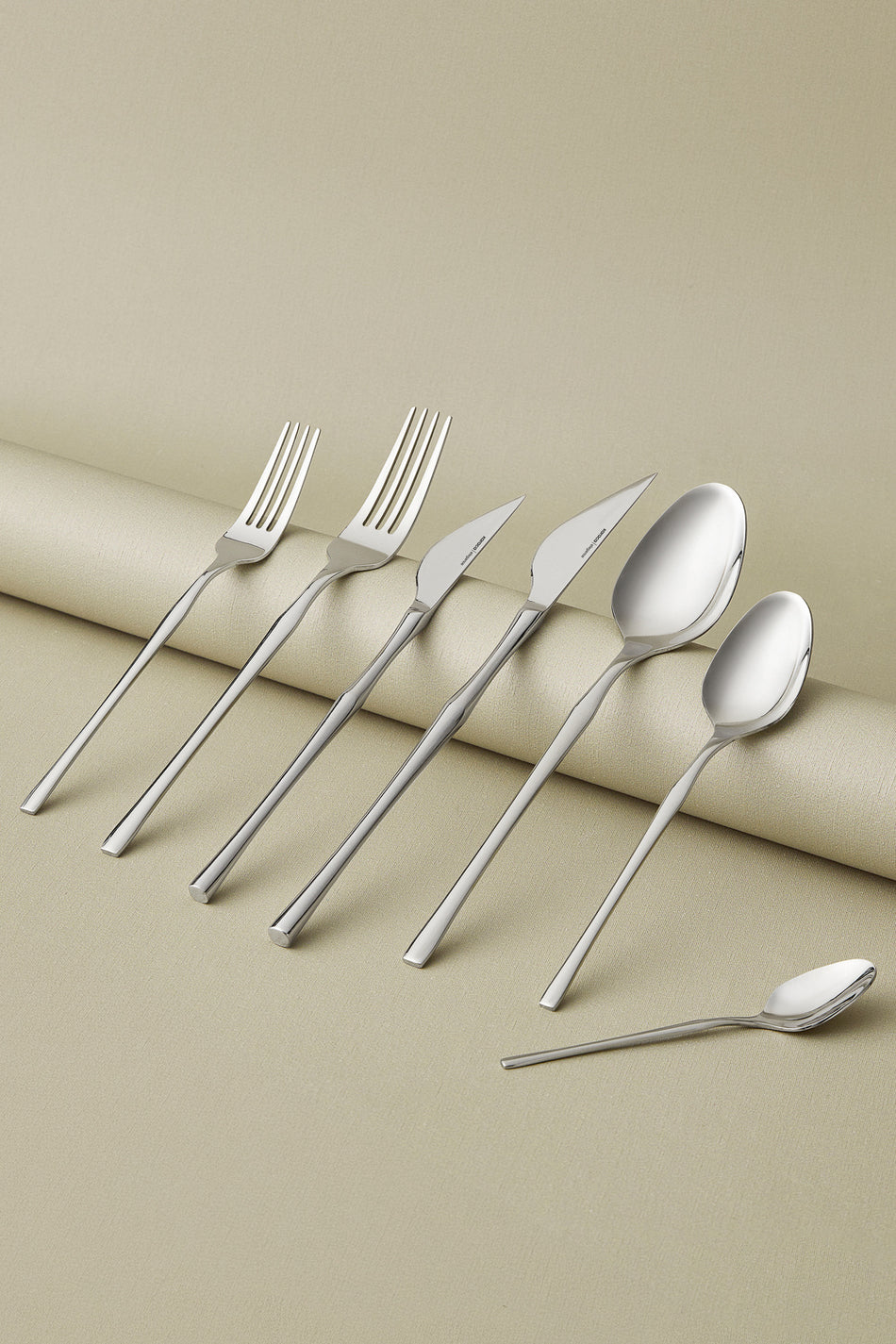 Karaca elegance cane platin 12 Place Setting 84 Piece Flatware Set - MALLTURK
