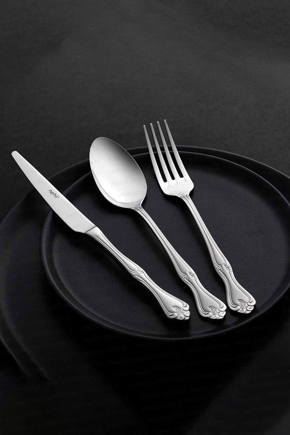 Nehir lalezar Plain 84 Piece 12 Place Setting Flatware Set - MALLTURK