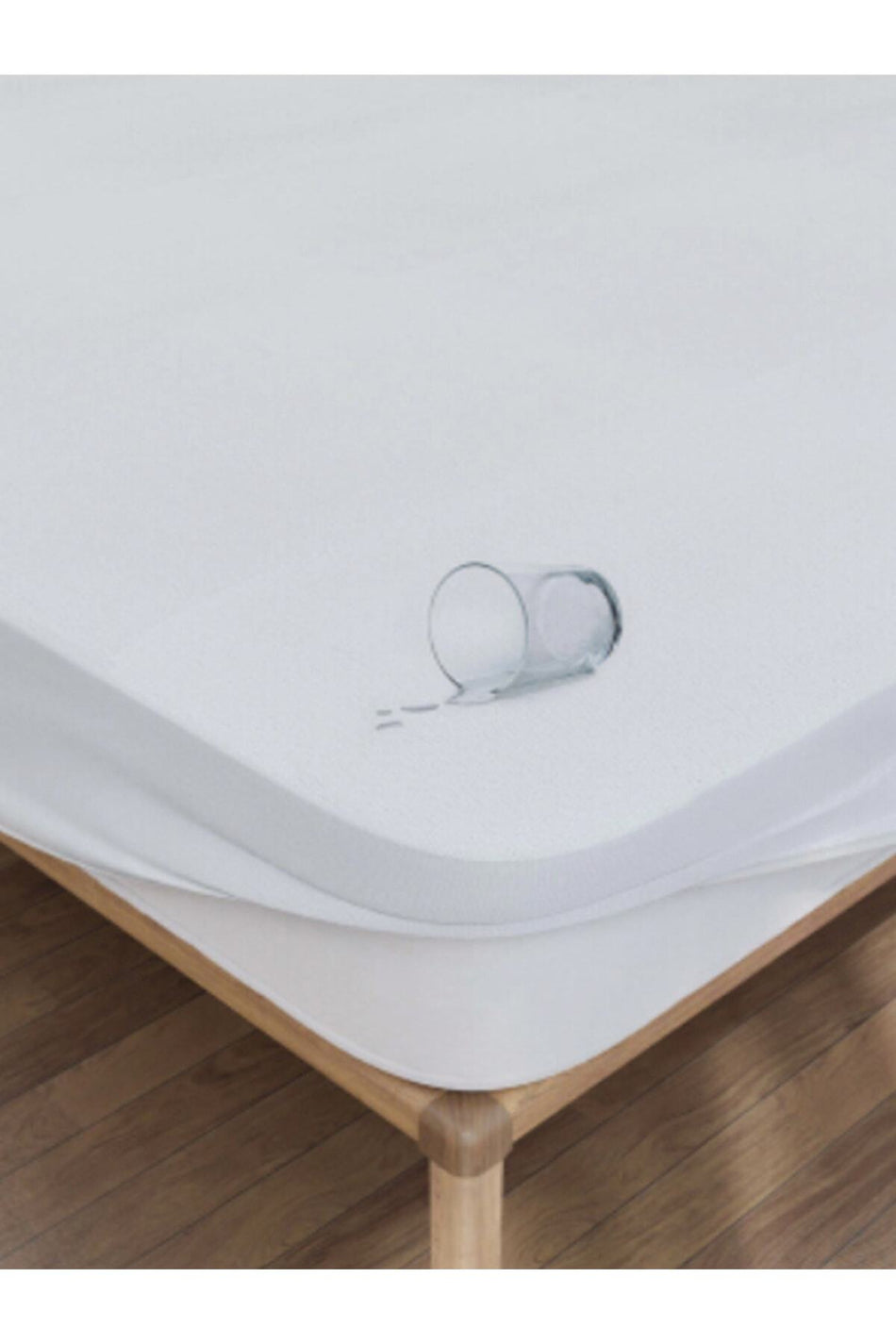 HUGOYBEDDING Waterproof Fitted Mattress Protector - MALLTURK