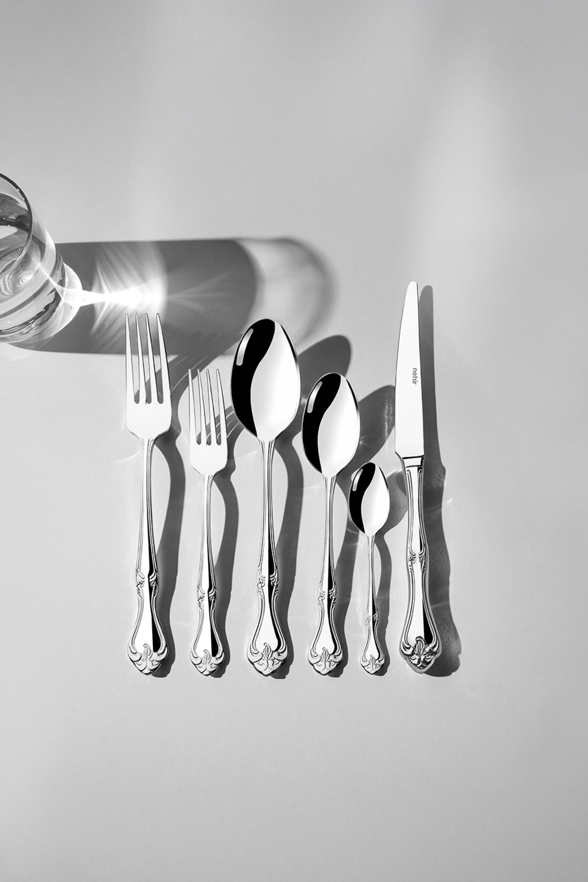Nehir lalezar Plain 6 Place Setting 36 Piece Boxed Flatware Set - MALLTURK