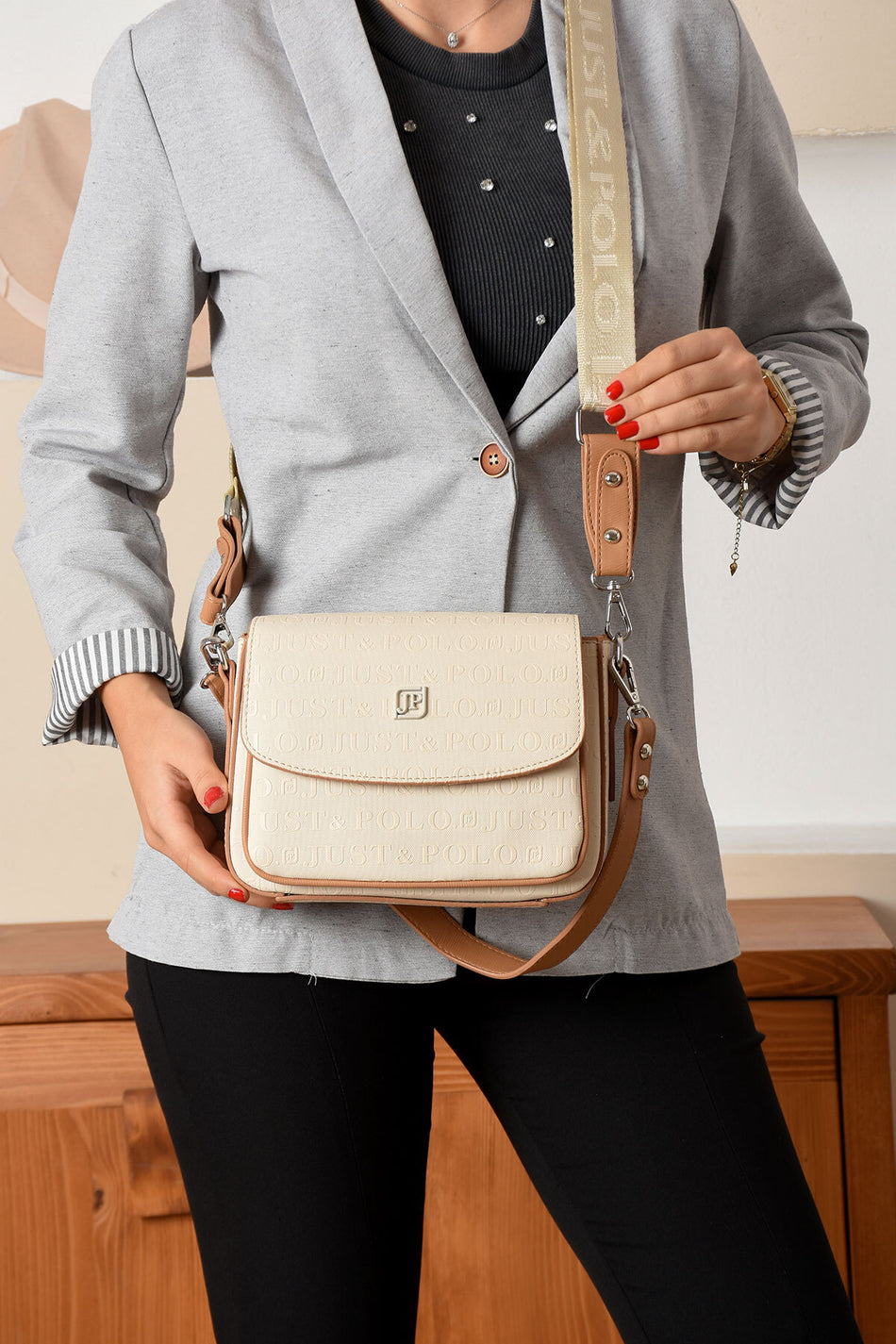 Just Polo Women's Flap Shoulder Bag JPM4041 - MALLTURK