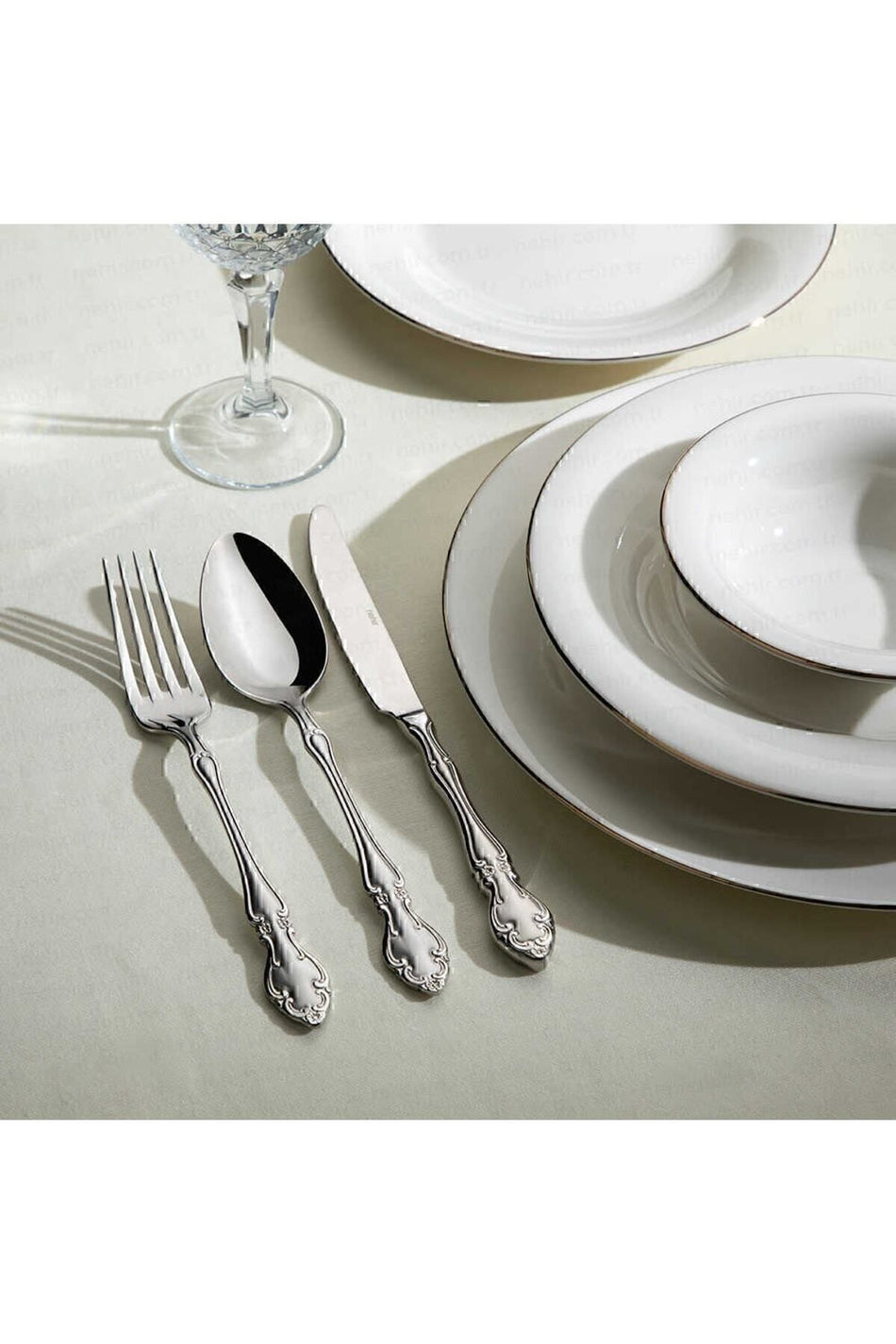 Nehir adriana Plain 89 Piece 12 Place Setting Flatware Set deri Boxed - MALLTURK