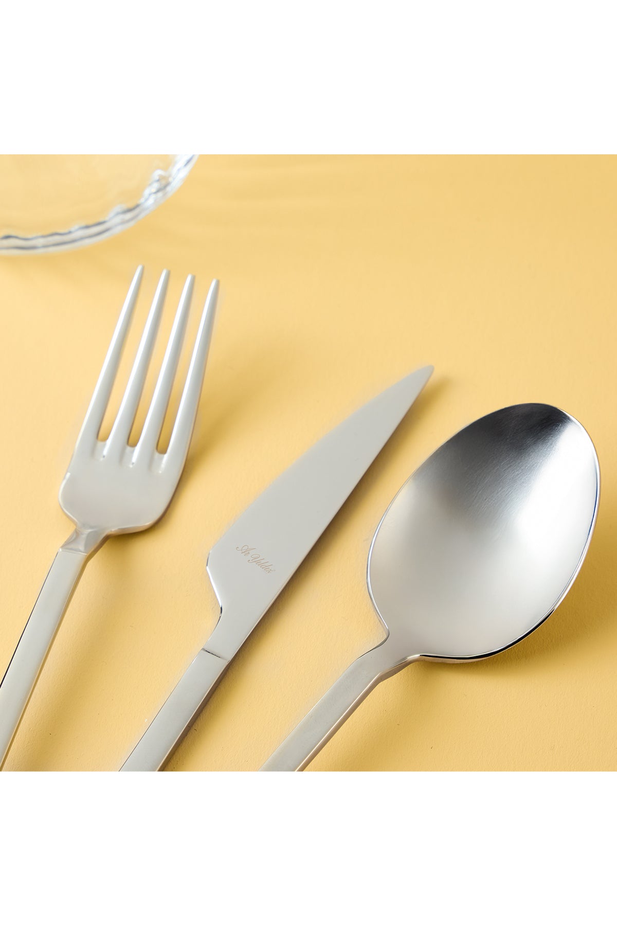 Aryildiz solo 89 Piece 12 Place Setting Flatware Set - MALLTURK