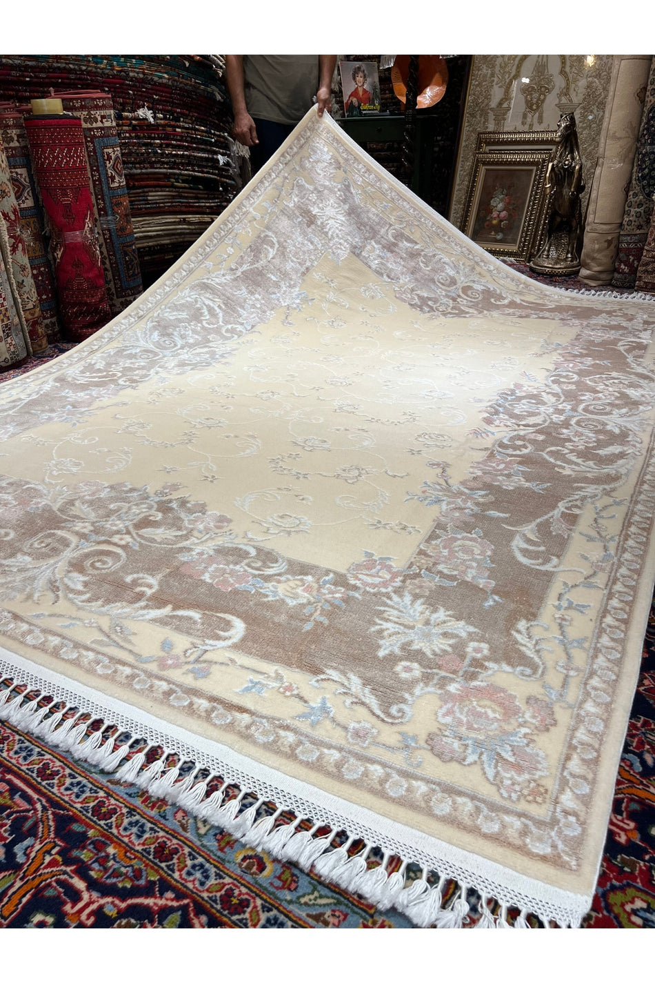 RD RAMAZAN DAG Hand Rug Art Hand-Woven Silk Blend Usak Rug Special Weave Size 300x200 - MALLTURK