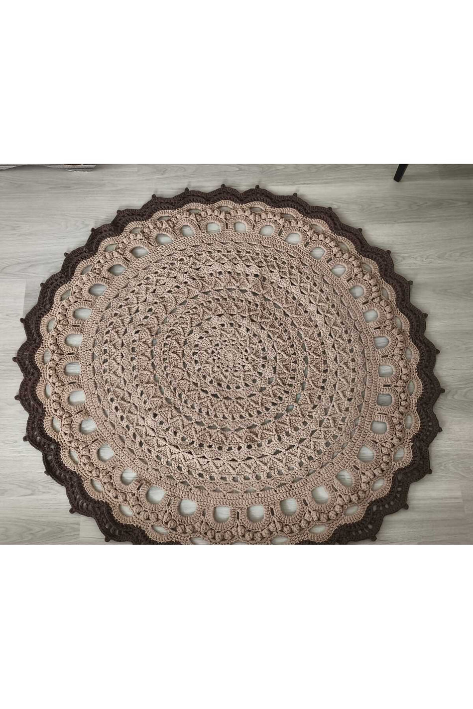 Lezista Hand-Knitted Lace Kilim