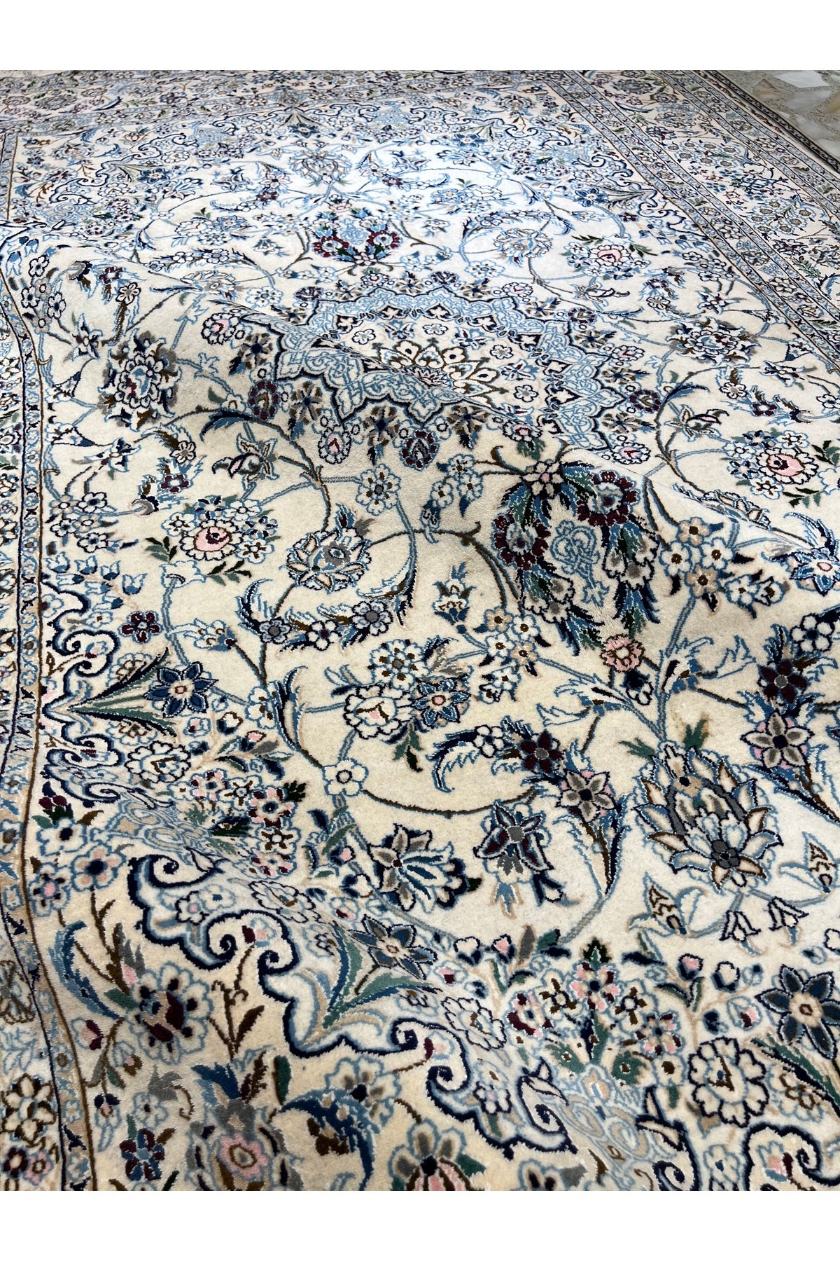 RD RAMAZAN DAG Hand Rug Art Hand-Woven Iranian Nain Rug Premium Quality Wool Blend Size 290x200 - MALLTURK