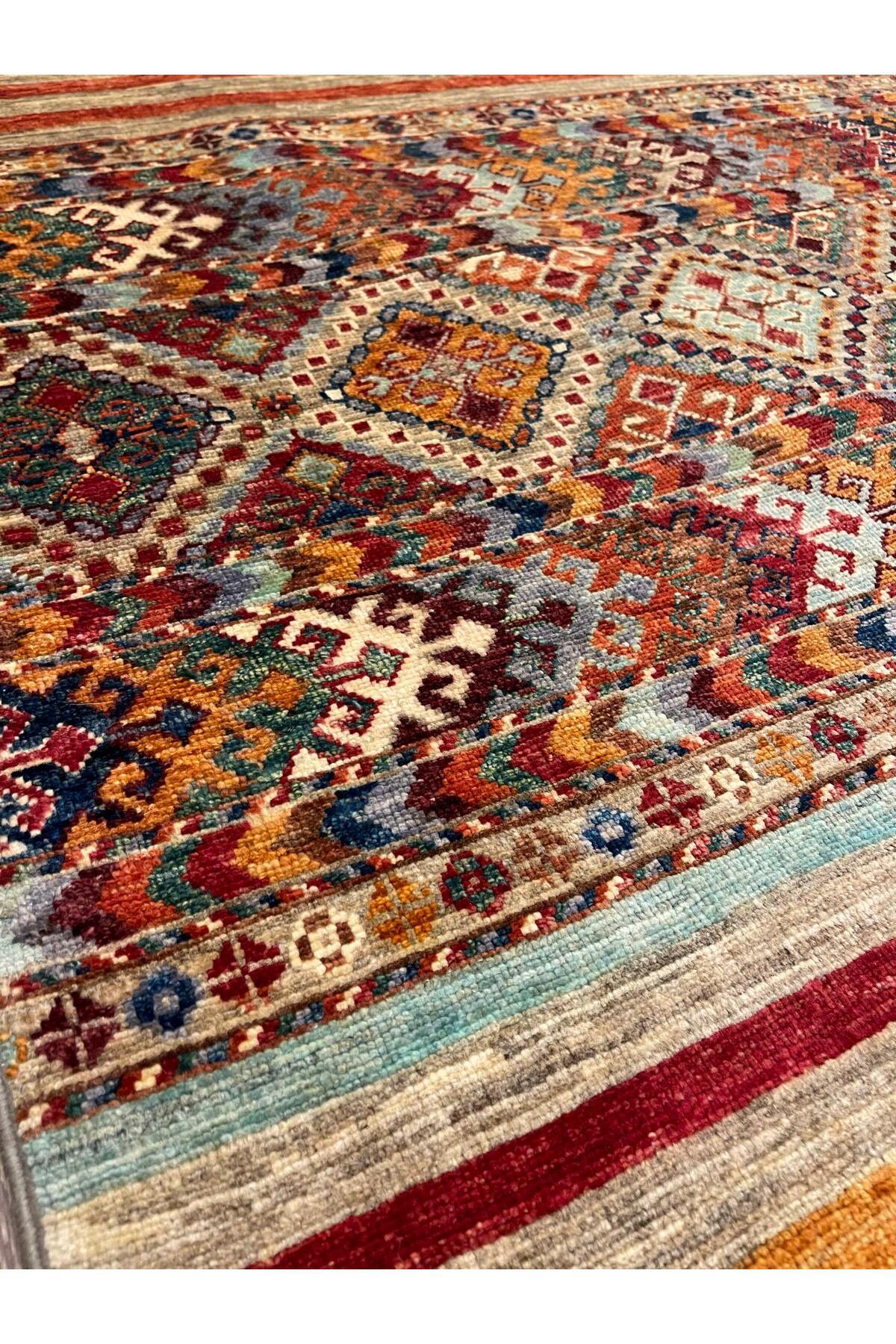 Rustikev ORJIN Rug - MALLTURK