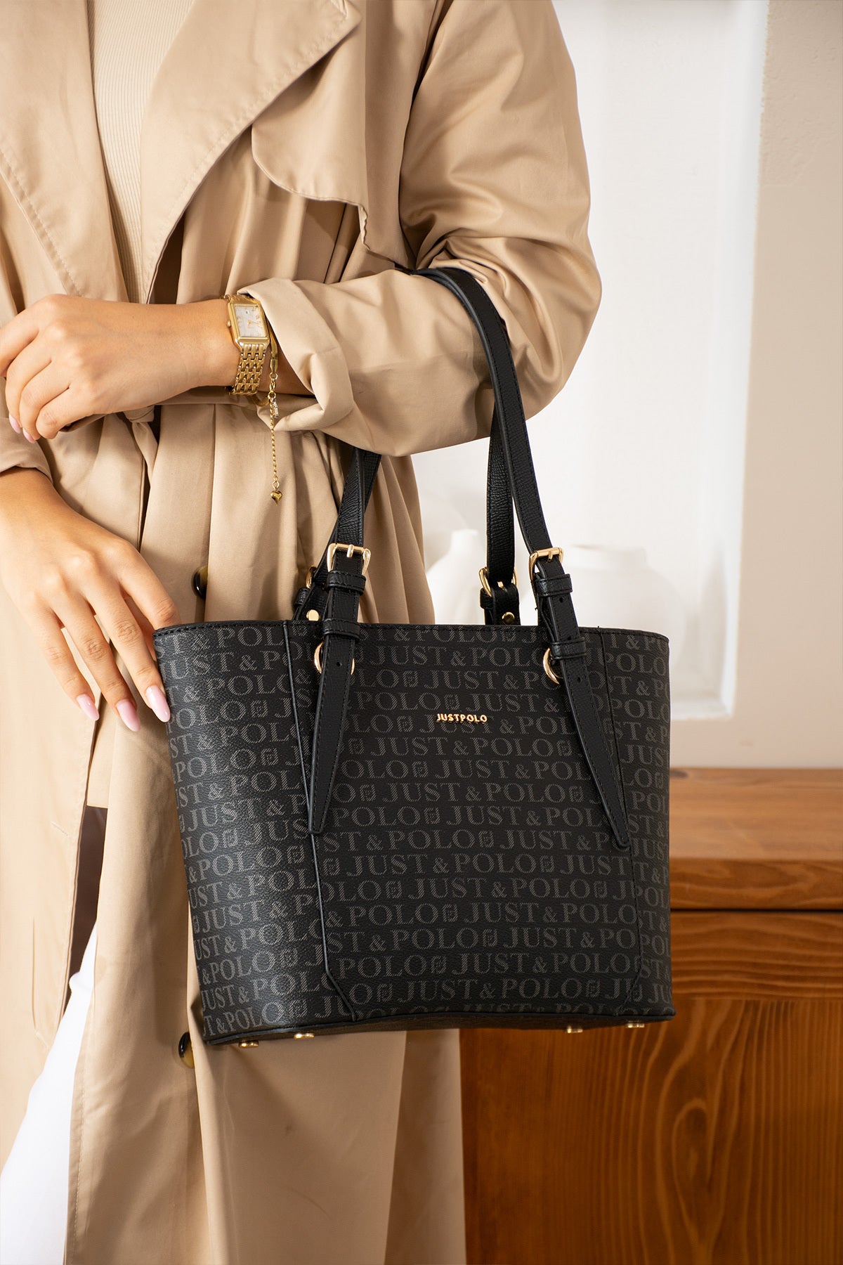 Just Polo Black Women's Hand and Shoulder Bag, New Season, Dimensions: Height: 25 cm, Width: 35 cm Gray - MALLTURK
