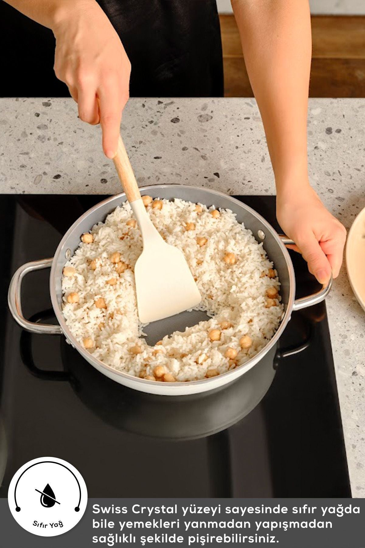 Karaca x Refika Swiss Crystal Kulplu 0 Yag Ile Nonstick Saute Pan Creamy - MALLTURK
