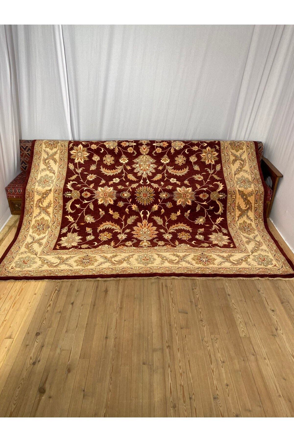 SIRVAN Rug Hand-Woven Usak Rug-308 X 425 - MALLTURK