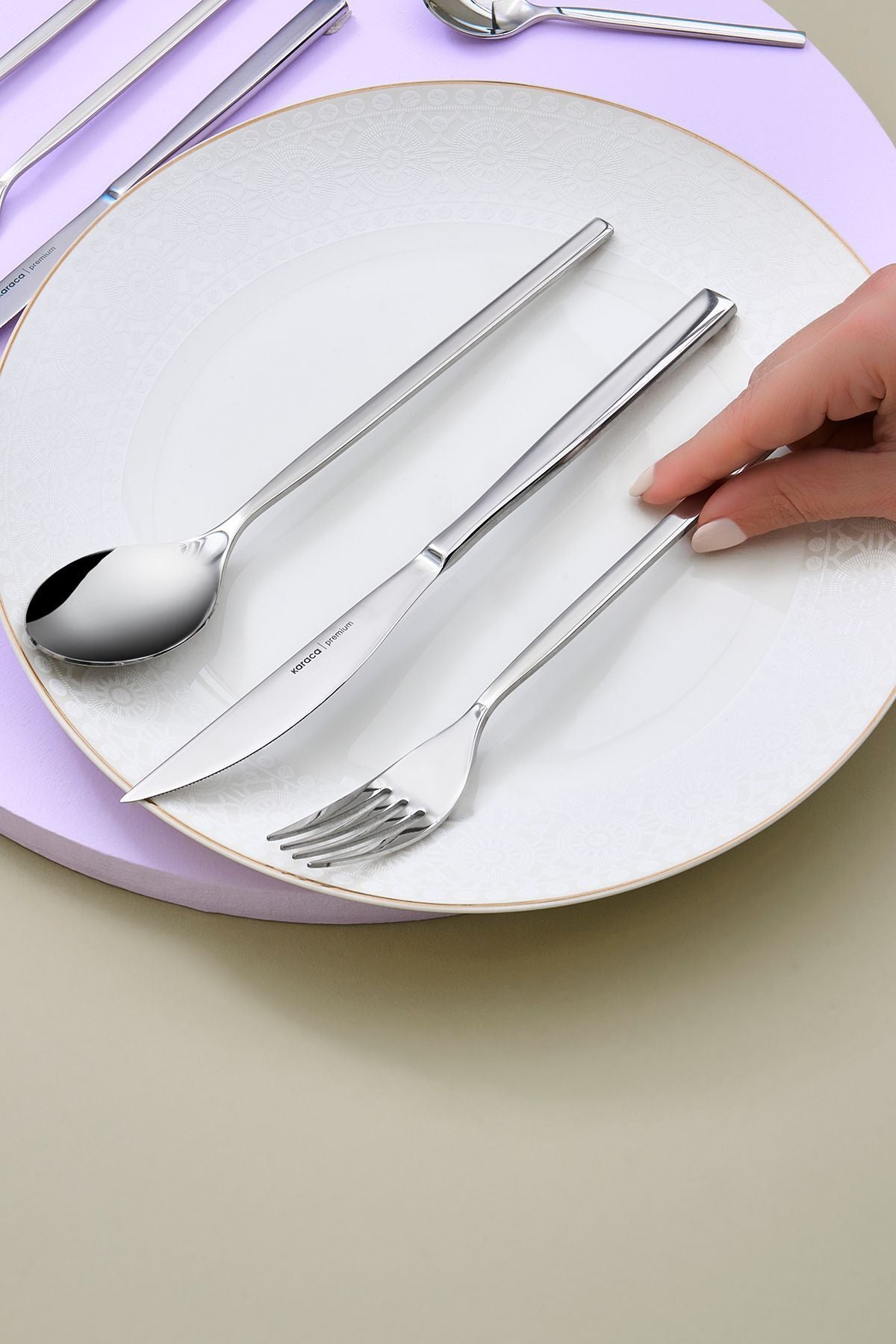 Karaca carmelo 91 Piece 12 Place Setting premium Boxed Flatware Set ve Serving Utensil Set - MALLTURK
