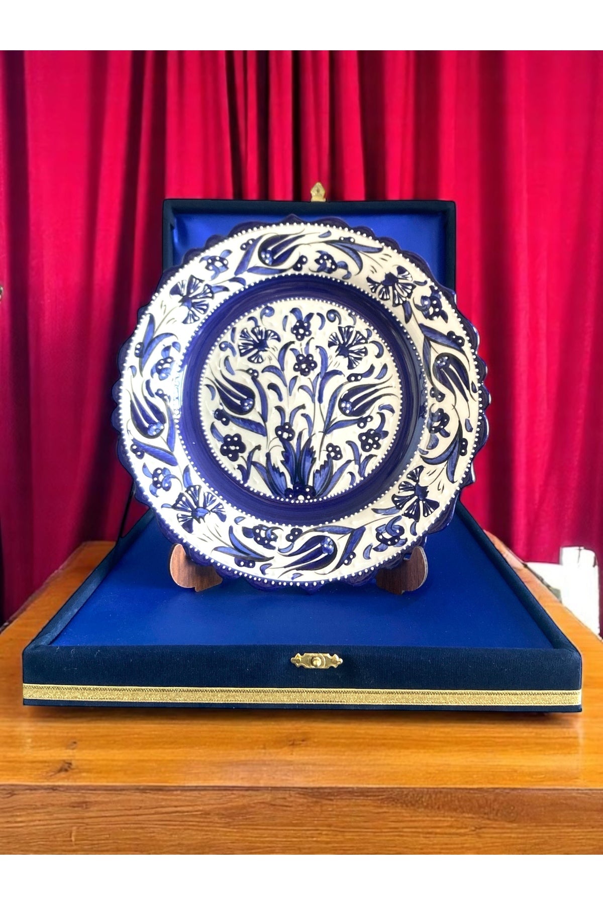 STORESZA Velvet Gift Box Handmade 25cm Sable Tile Plate - MALLTURK
