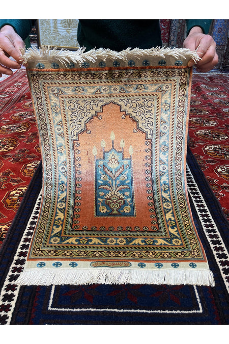 RD RAMAZAN DAG Hand Rug Art Hand-Woven Kayseri Pure Silk Rug Signed Tree of Life Size 70x44 - MALLTURK
