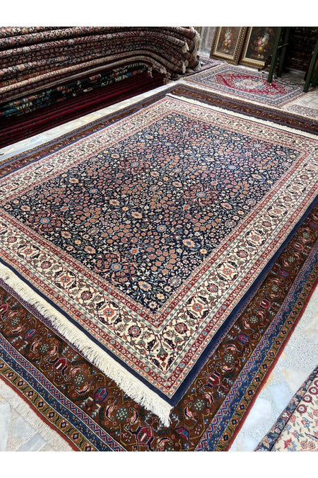 RD RAMAZAN DAG Hand Rug Art Hand-Woven Hereke Rug Signed Seven Mountains Flower 270x200 - MALLTURK