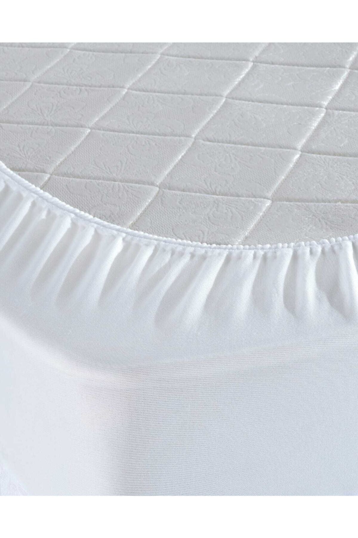 MODELHOME Waterproof Microfiber Fitted Mattress Protector - MALLTURK