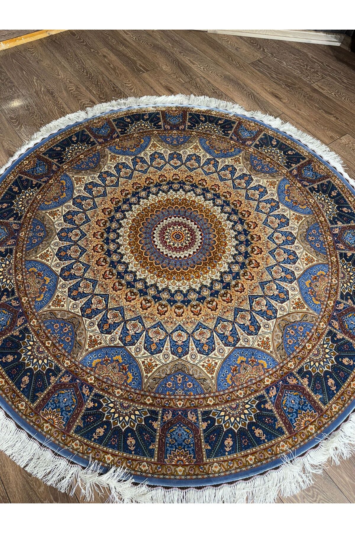 Rustikev Iranian Silk Rug - MALLTURK